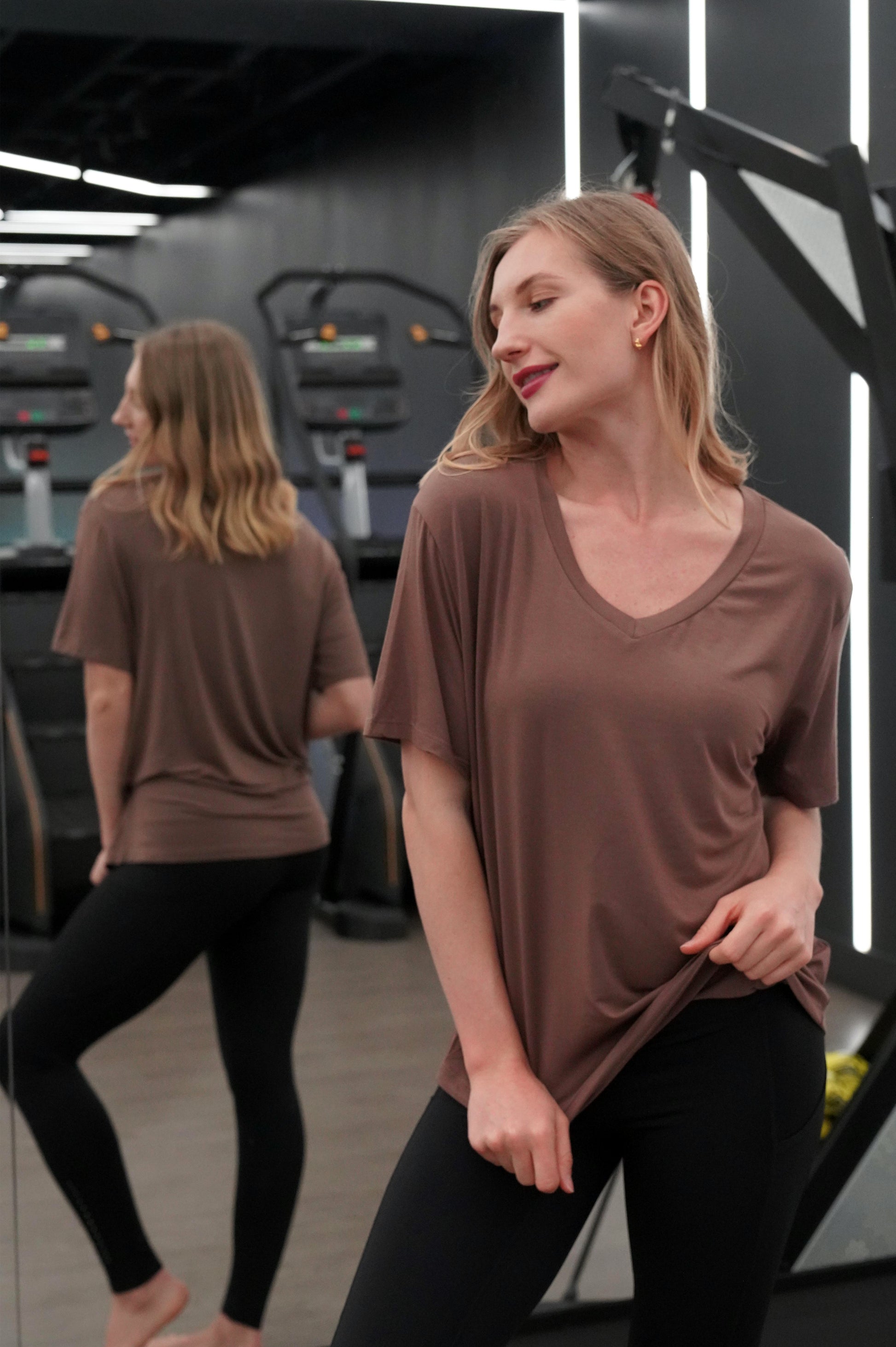 ANDREA BAMBOO-BLEND V NECK TEE - J76 Bamboo Wear