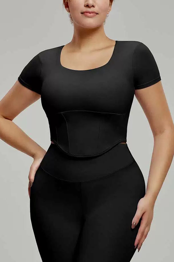 CAMILIA CROP TEE-BUILTIN BRA – EXTENDED SIZES