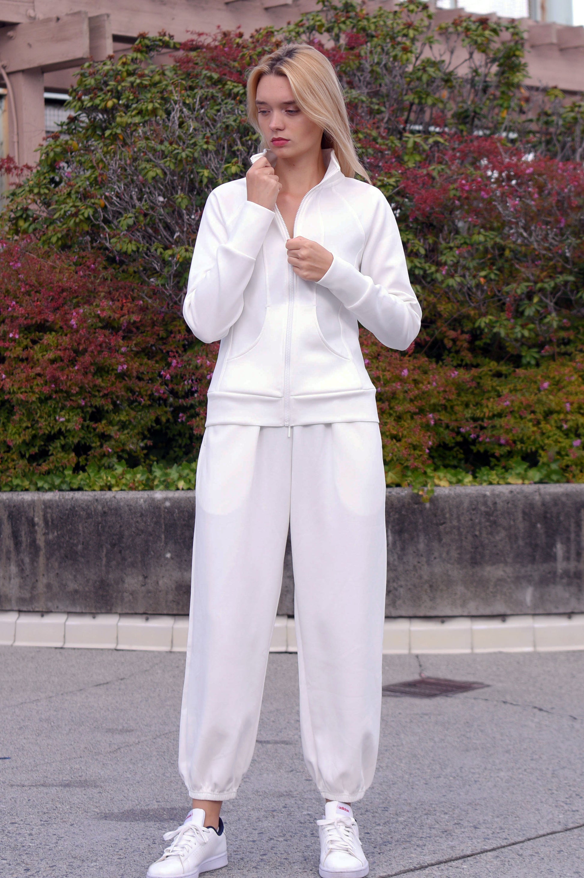 ELLIE ZIP SWEATSHIRT - J76 Bamboo Wear