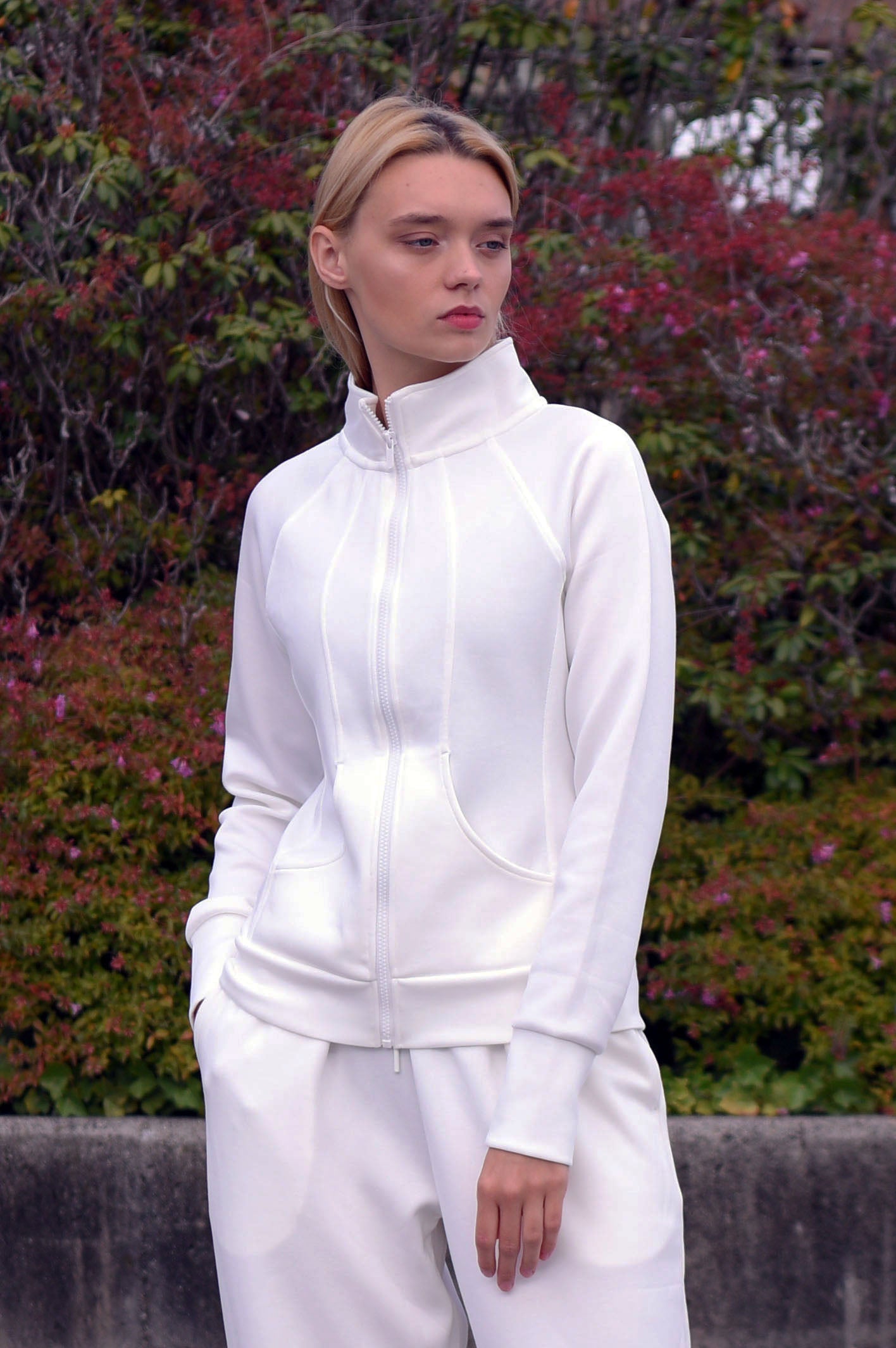 ELLIE ZIP SWEATSHIRT - J76 Bamboo Wear