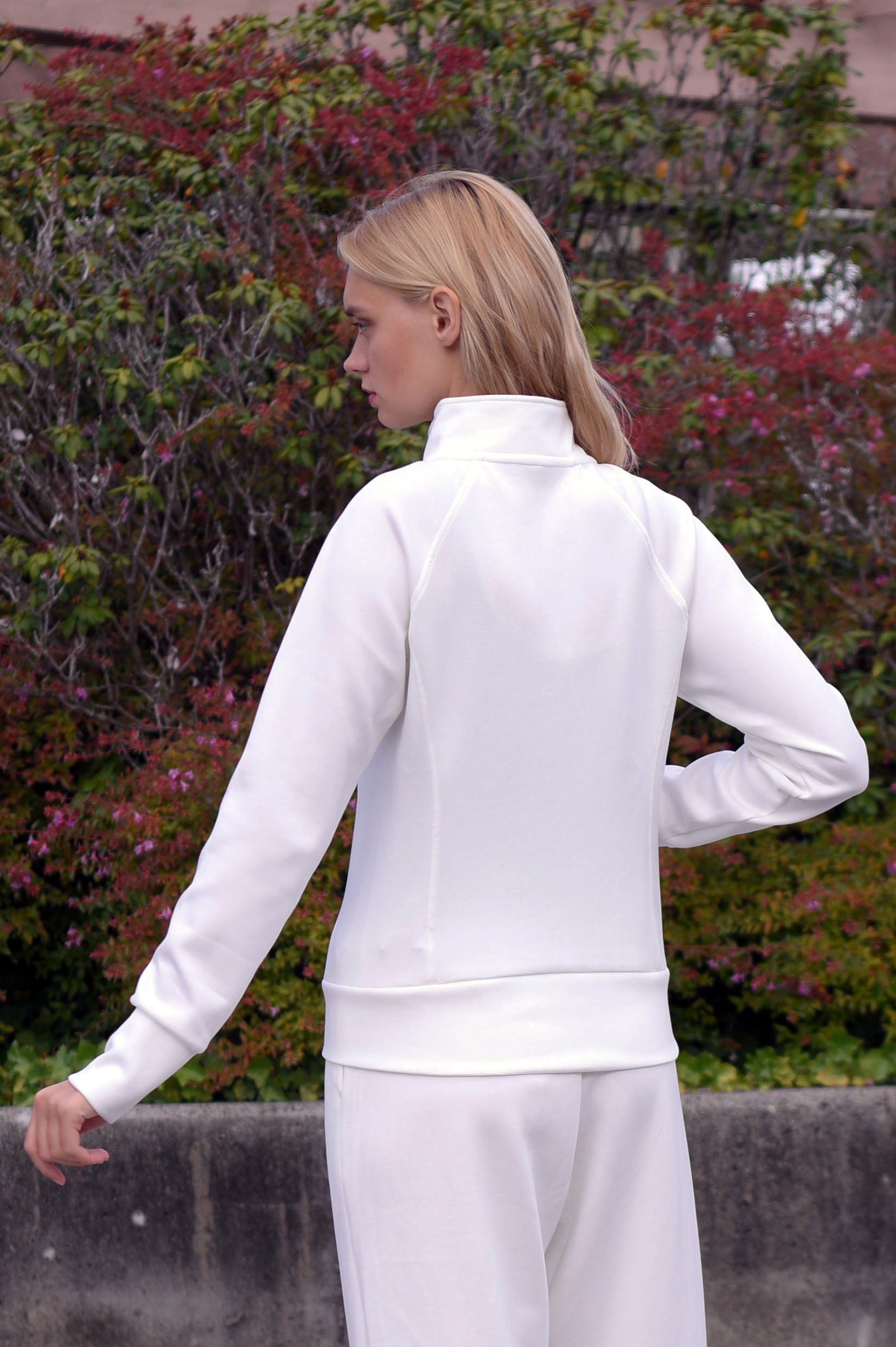 ELLIE ZIP SWEATSHIRT - J76 Bamboo Wear