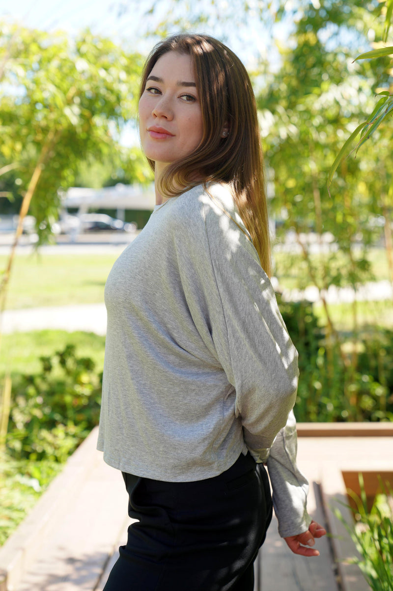 FLOWY BAMBOO-BLEND TOP - J76 Bamboo Wear