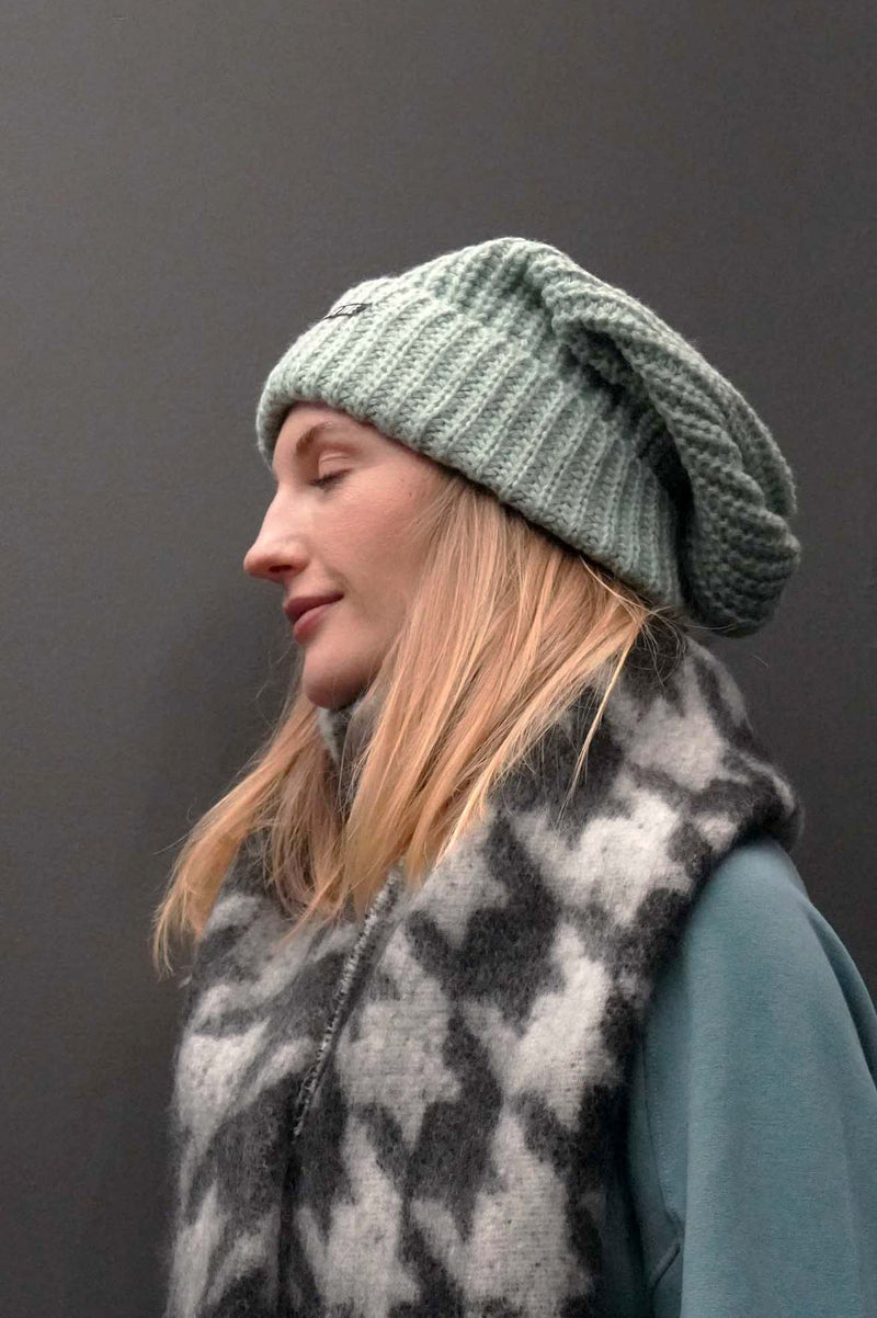 KNIT OVERSIZED BEANIE - J76 Bamboo Wear
