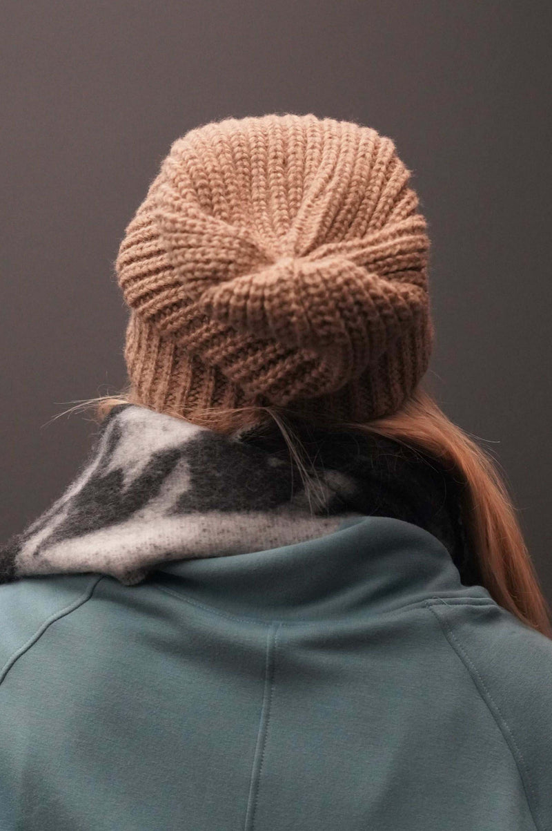 KNIT OVERSIZED BEANIE - J76 Bamboo Wear