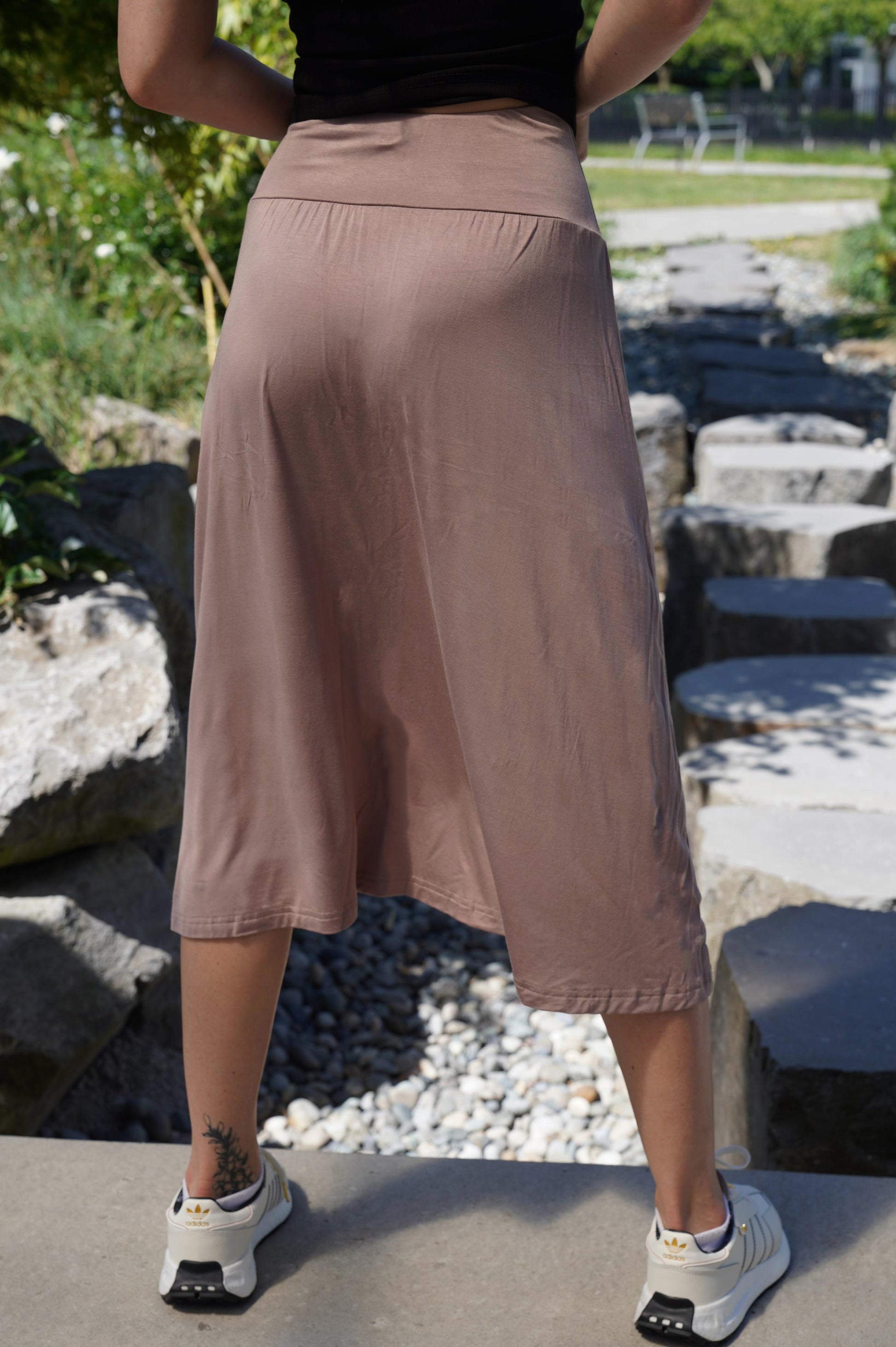SARA BAMBOO-BLEND SKIRT
