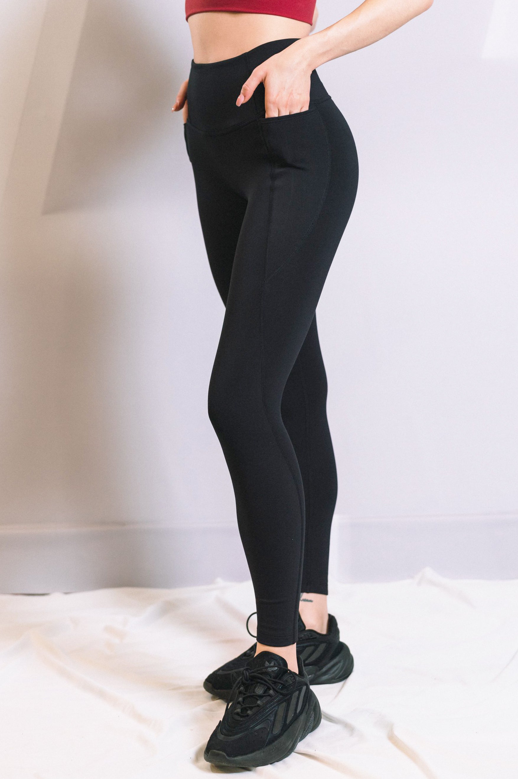 KAIA FLEECE LINNING LEGGING (Final Sale)